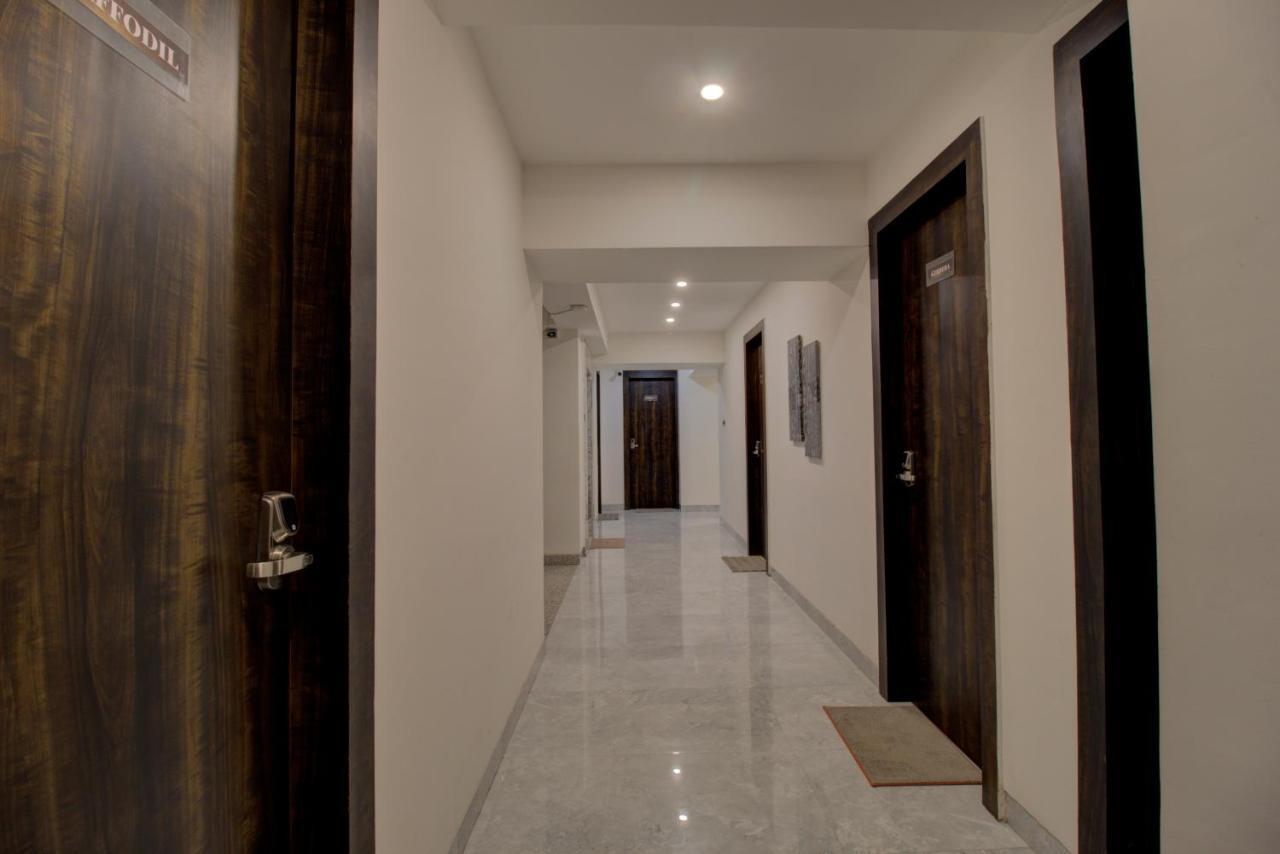 Greenstones Boutique Hotel Нашик Екстериор снимка