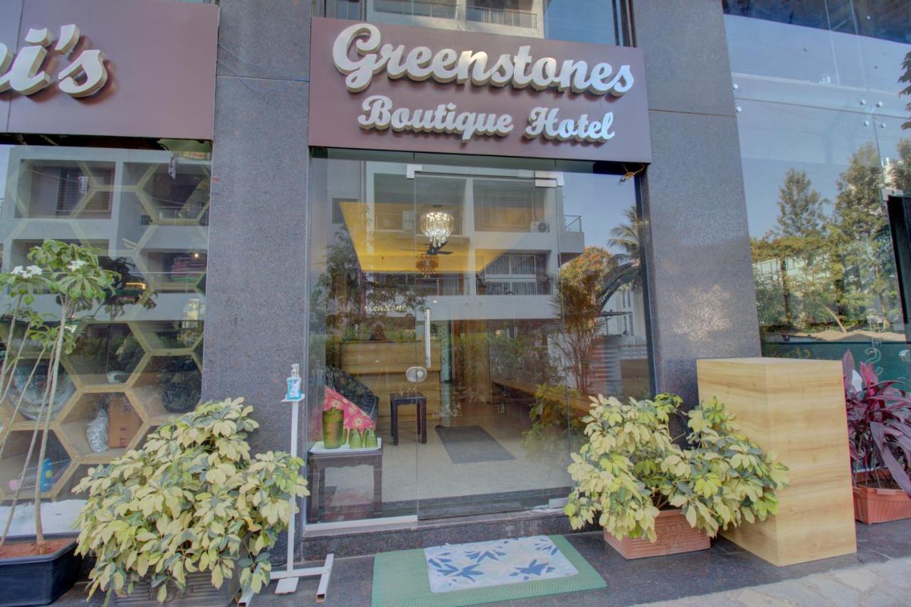 Greenstones Boutique Hotel Нашик Екстериор снимка